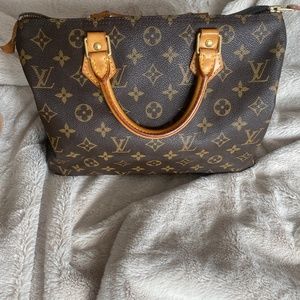 Authentic Louis Vuitton Speedy 30